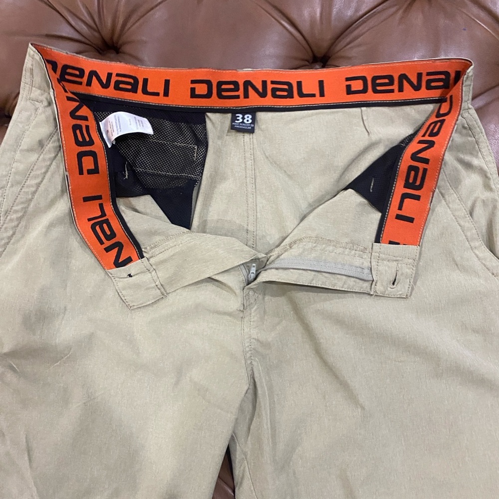 Men's Tan Pants